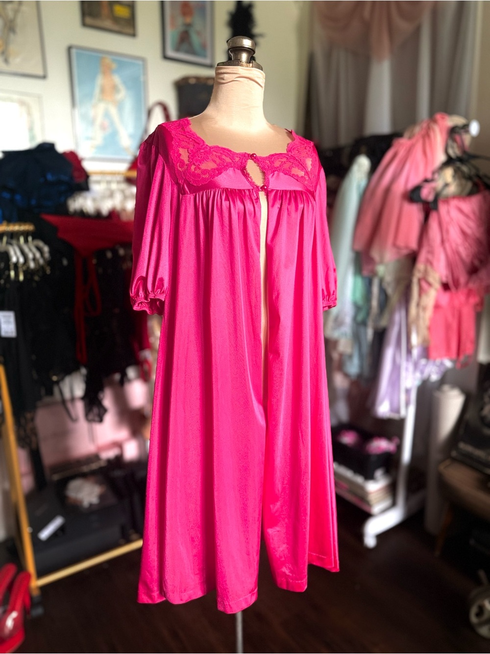Vintage Hot Pink 1970’s Bed Robe